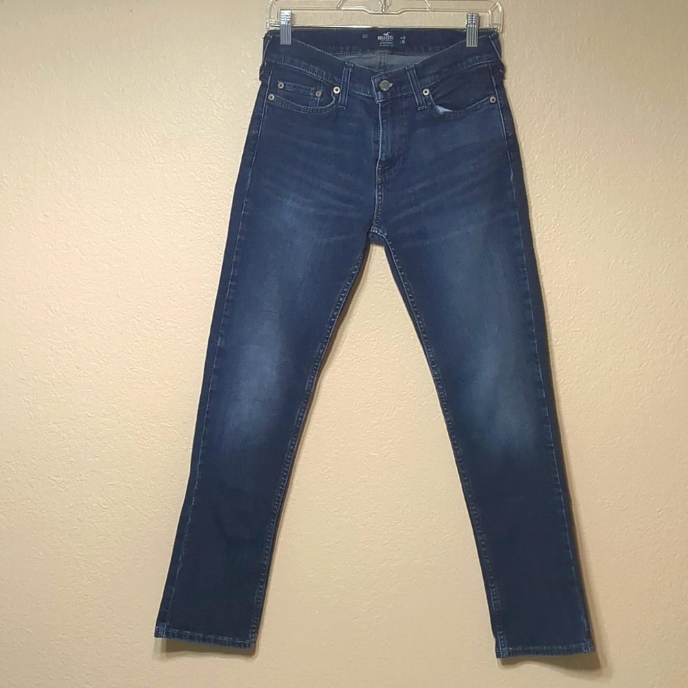A3--HOLLISTER (SLIM-STRAIGHT) JEANS